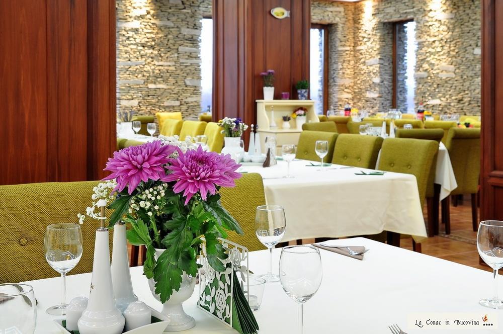 La Conac In Bucovina Hotell Gura Humorului Eksteriør bilde