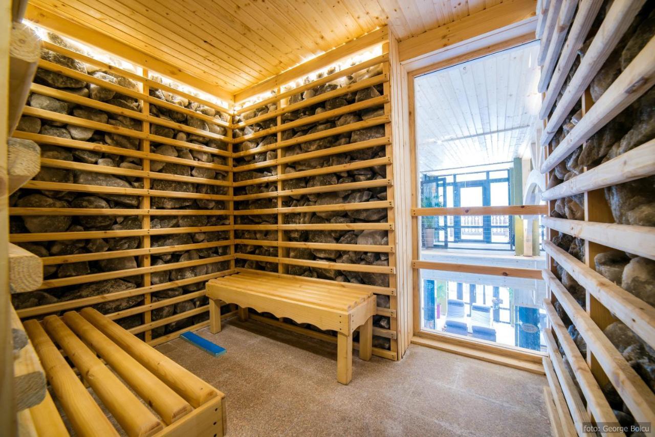 La Conac In Bucovina Hotell Gura Humorului Eksteriør bilde