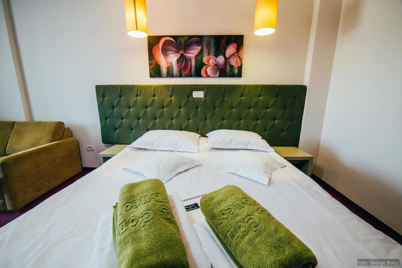 La Conac In Bucovina Hotell Gura Humorului Eksteriør bilde