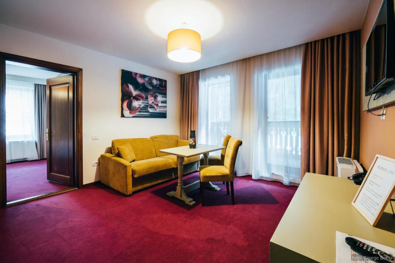 La Conac In Bucovina Hotell Gura Humorului Eksteriør bilde
