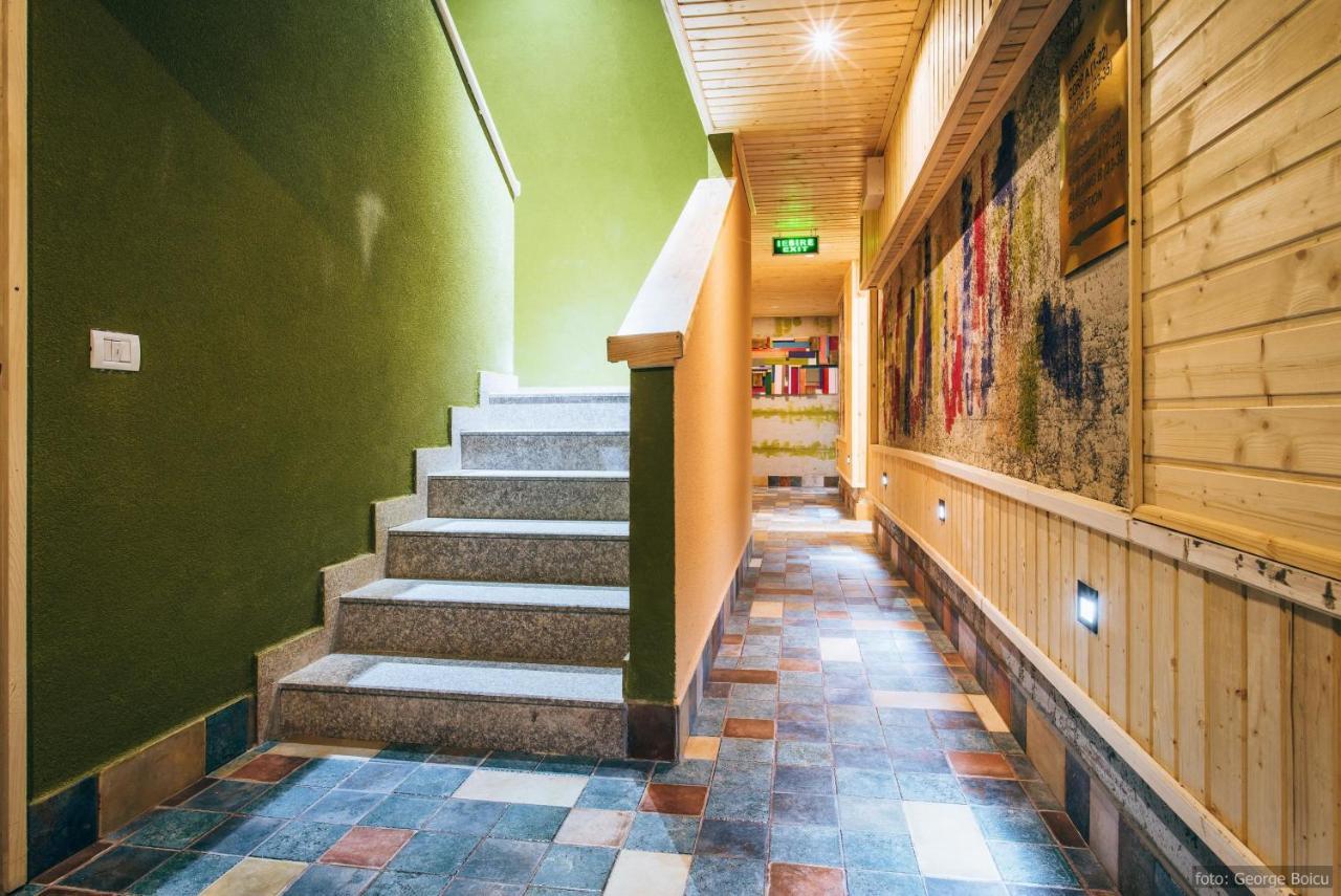 La Conac In Bucovina Hotell Gura Humorului Eksteriør bilde